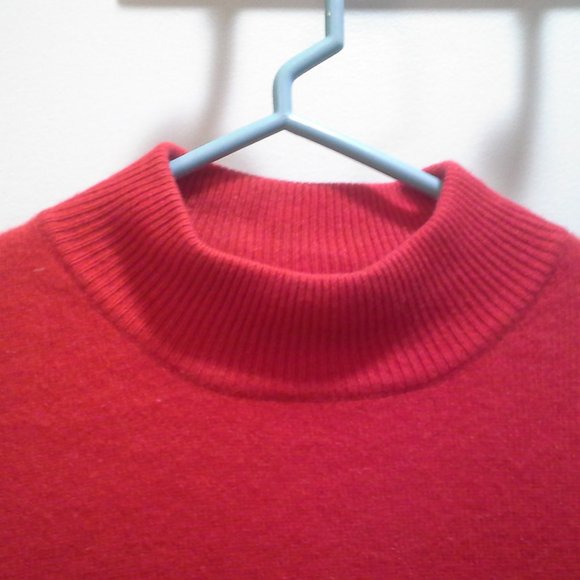 Red HE-RO cashmere sweater size S - Picture 2 of 4